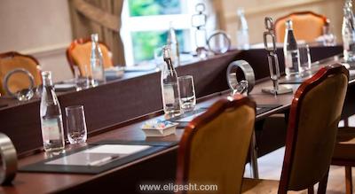 رنسانس پاریس له پارک تروکادرو