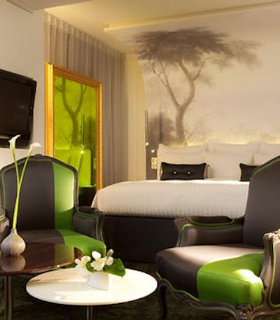 رنسانس پاریس له پارک تروکادرو