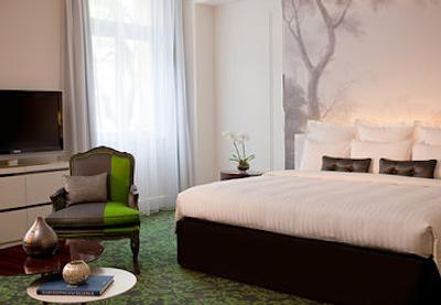 رنسانس پاریس له پارک تروکادرو