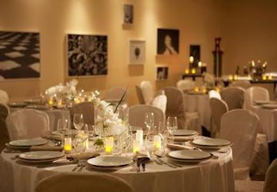 رنسانس پاریس له پارک تروکادرو