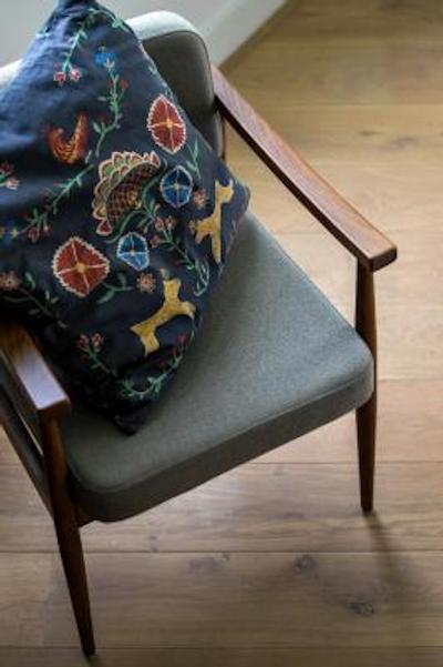 اسپارکز هستل