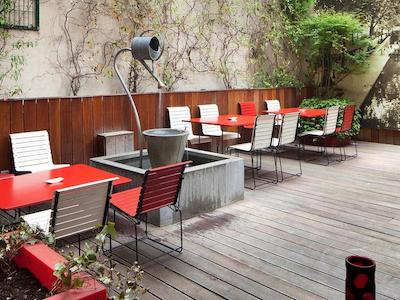 آیبیس پاریس گار د لیون رویلی