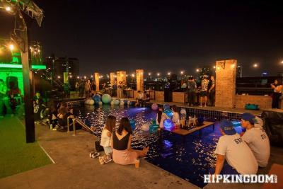 پارادایس سوخومویت