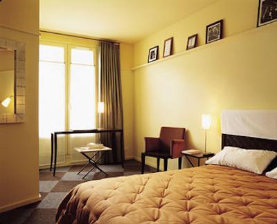 کوارتیر لاتین