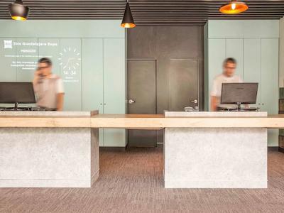 ایبیز گوادالاجارا اکسپو هتل