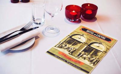 حیات هتل دو لوور