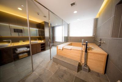 هلید این گوانگجو