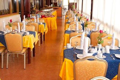 سافیر هتل سوئیتس