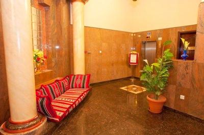 سافیر هتل سوئیتس