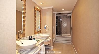 ووج آوانگارد کمر