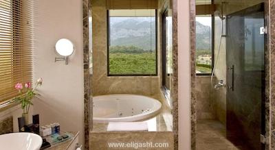 ووج آوانگارد کمر