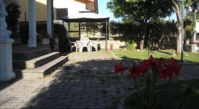 جیاردینو دگلی ارانسی ب اند ب