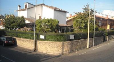 جیاردینو دگلی ارانسی ب اند ب