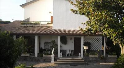 جیاردینو دگلی ارانسی ب اند ب