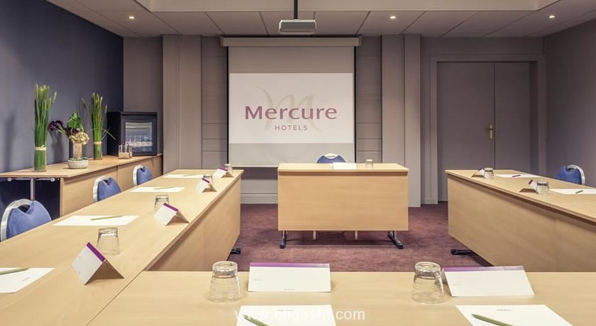 مرکور پاریس برسی بیبلیوتک