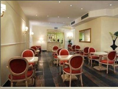 هتل ایل کوادریفگلیو