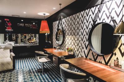 مولیتر پاریس بای ام گالری کالکشن