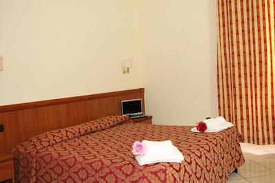 هتل میراج اند هتل هالیفاکس