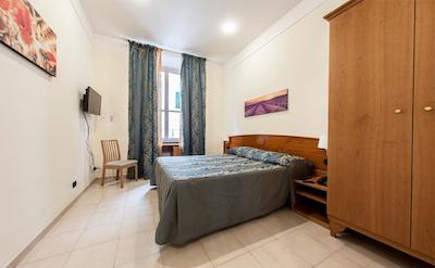 دموز پراتریا