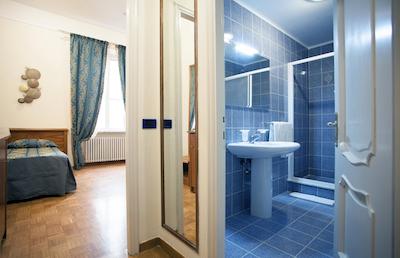 دموز پراتریا