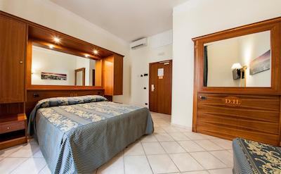 دموز پراتریا