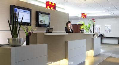 نووتل پاریس کرتیل له لاک