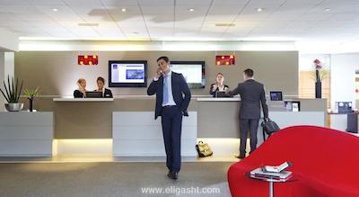 نووتل پاریس کرتیل له لاک