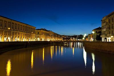 هتل کریستالو