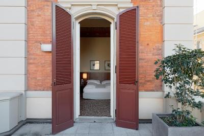 ای پرتیسی هتل بلنا