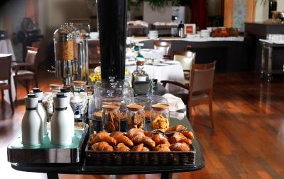 ای پرتیسی هتل بلنا