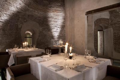 ای پرتیسی هتل بلنا