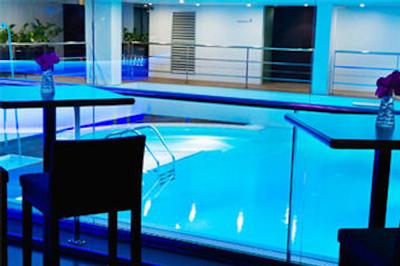 اوشنیا پاریس پورت د ورسای