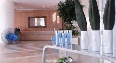 اوشنیا پاریس پورت د ورسای