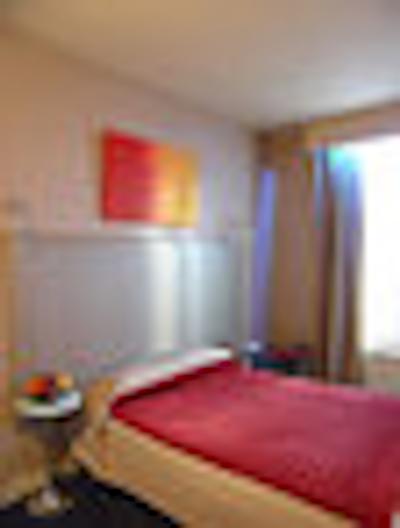 اوشنیا پاریس پورت د ورسای