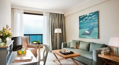 اوشنیا پاریس پورت د ورسای