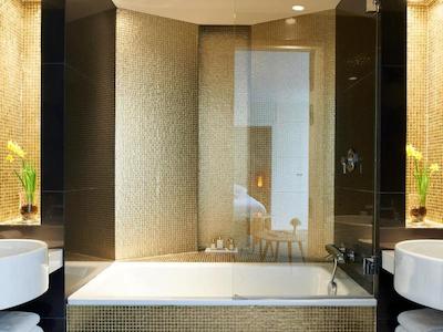 بست وسترن پرمیر اپرا ریچپنس