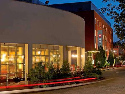 هتل ایبیز پزنان استار میاستو