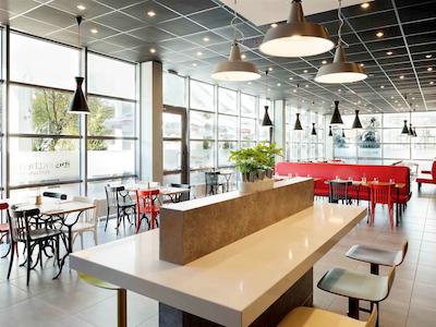 هتل ایبیز پزنان استار میاستو