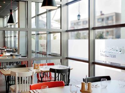 هتل ایبیز پزنان استار میاستو