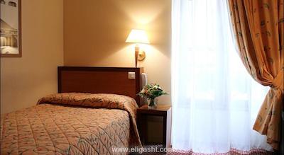 پاویلون لوور ریولی