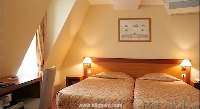 پاویلون لوور ریولی