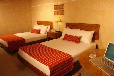 استلار ال لاگو هتل اند کنونشن سنتر