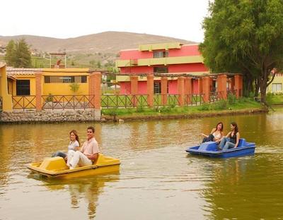 استلار ال لاگو هتل اند کنونشن سنتر