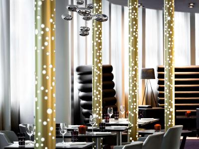 پولمن پاریس لا دفنس