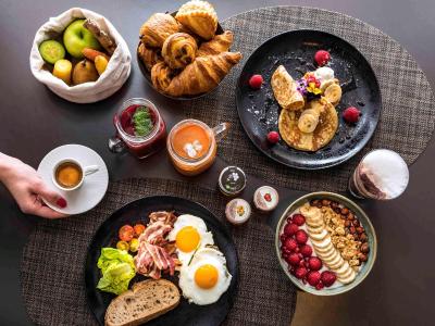 پولمن پاریس لا دفنس