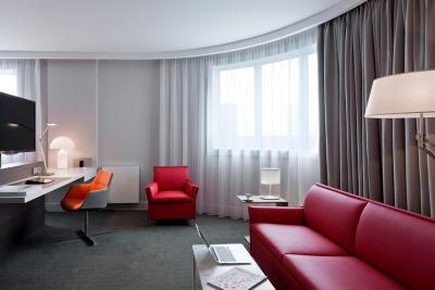 پولمن پاریس لا دفنس