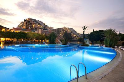 لیماک لیمرا هتل