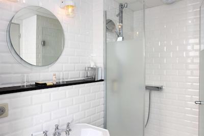 کامفورت پلیس دو ترتر