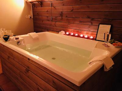 هتل کنتیننتال رلاکس اند اسپا بو سیناتور کالکشن