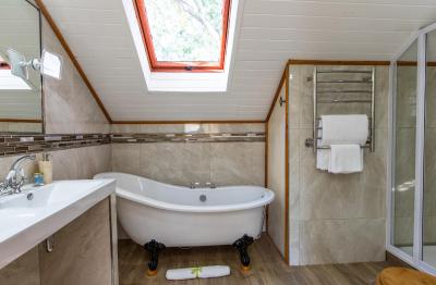 اورگرین مانر اند اسپا